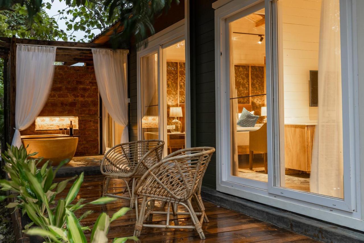Resort Larisa Ashwem Mandrem